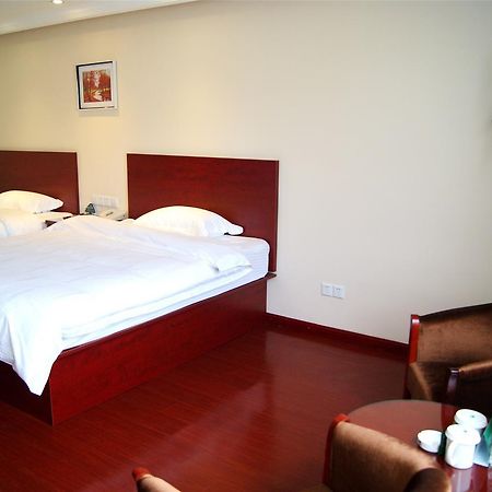 Greentree Inn Jiangsu Suzhou Kunshan High Speed Rail Station Hengshan Road Express Hotel Eksteriør bilde