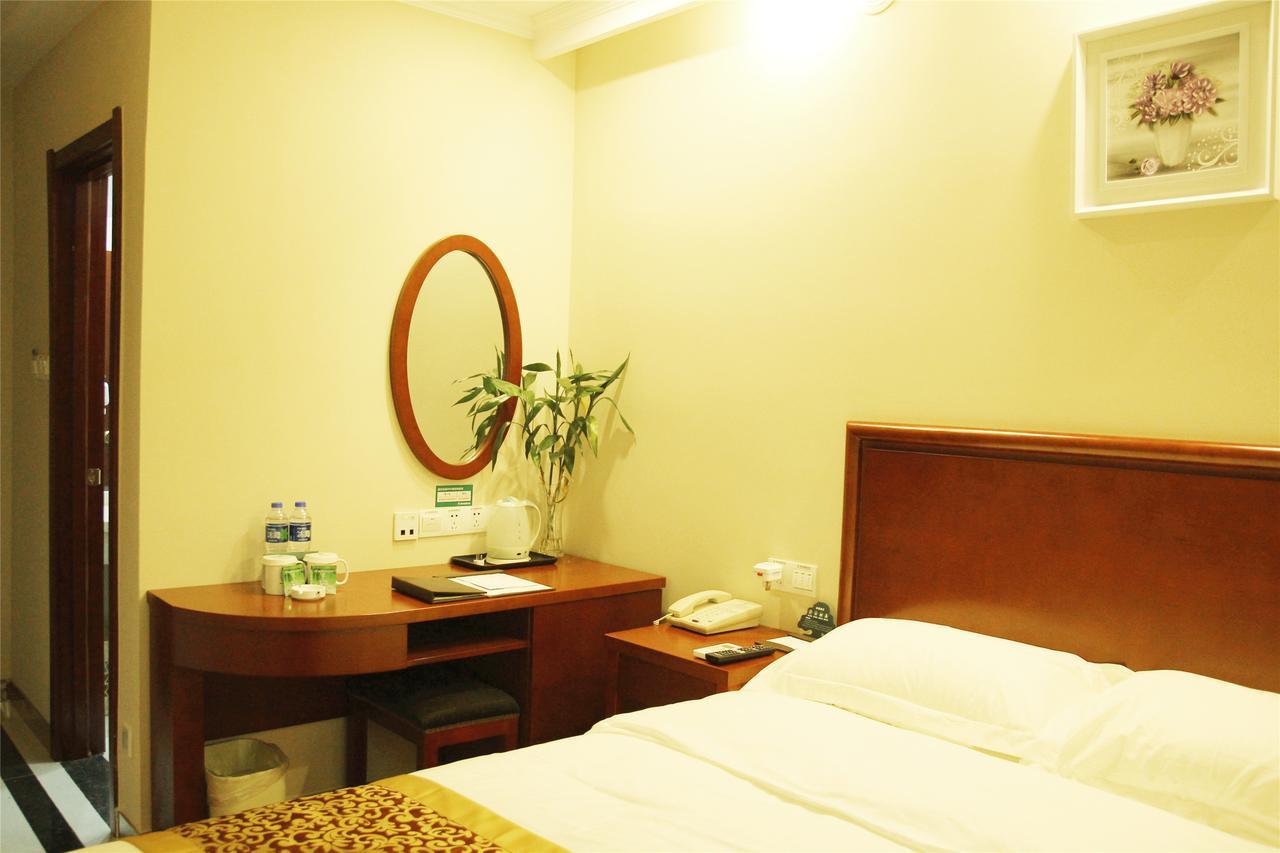 Greentree Inn Jiangsu Suzhou Kunshan High Speed Rail Station Hengshan Road Express Hotel Eksteriør bilde